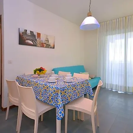 Hotel Bright In - Beahost 3*